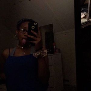 Meet your Posher, Chazsiti